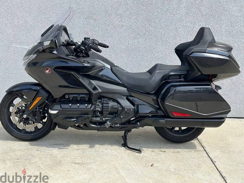 2021 Honda Goldwing Tour DCT Automatic available 3