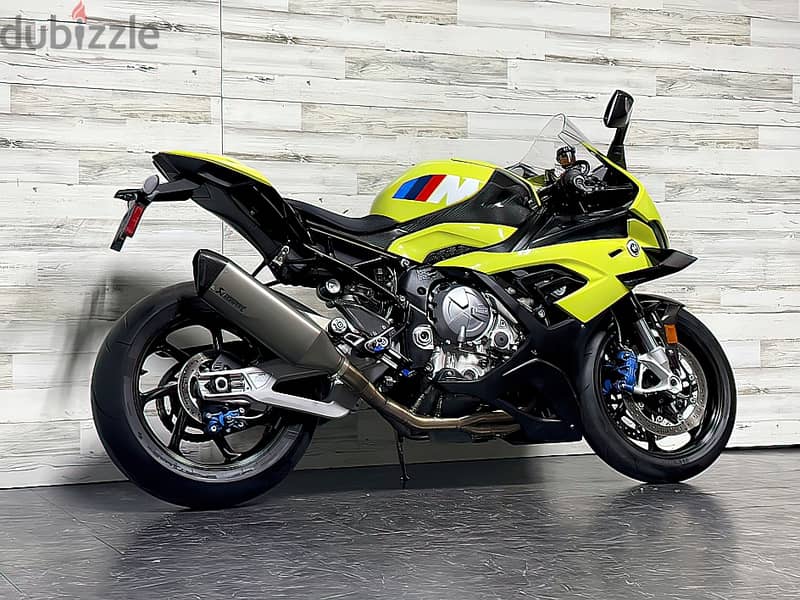 2022 BMW M1000 RR (+971561943867) 2