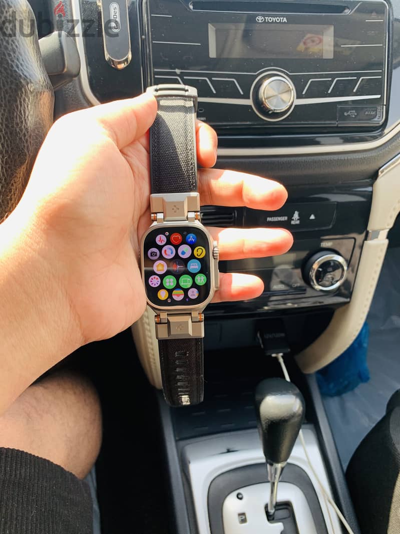 Apple watch ultra 2 (GPS+CELLULAR) 9