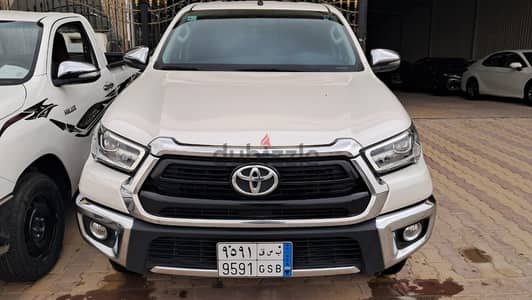 Toyota Hilux 2021