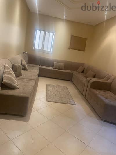 شراء اثاث مستعمل حي البرية 0559816735