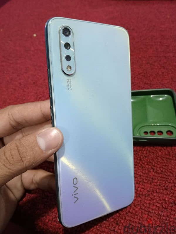 Vivo S1 3