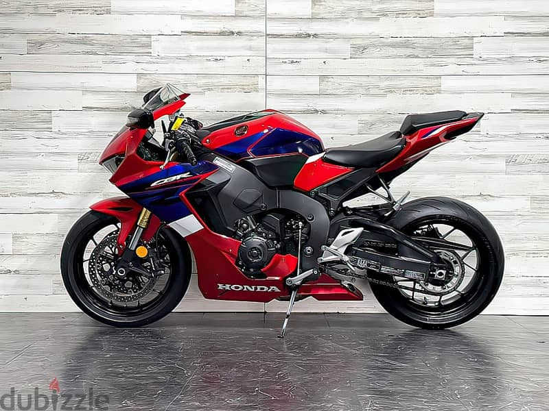 2023 Honda CBR1000RR ABS  (+97466574363) 0