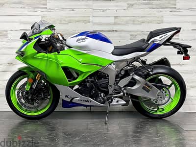 2024 Kawasaki ninja ZX-6R  (+97466574363)