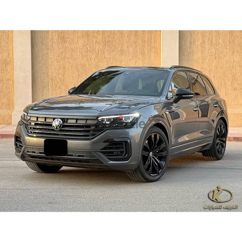 Volkswagen Touareg R Line Black Edition 2023 0