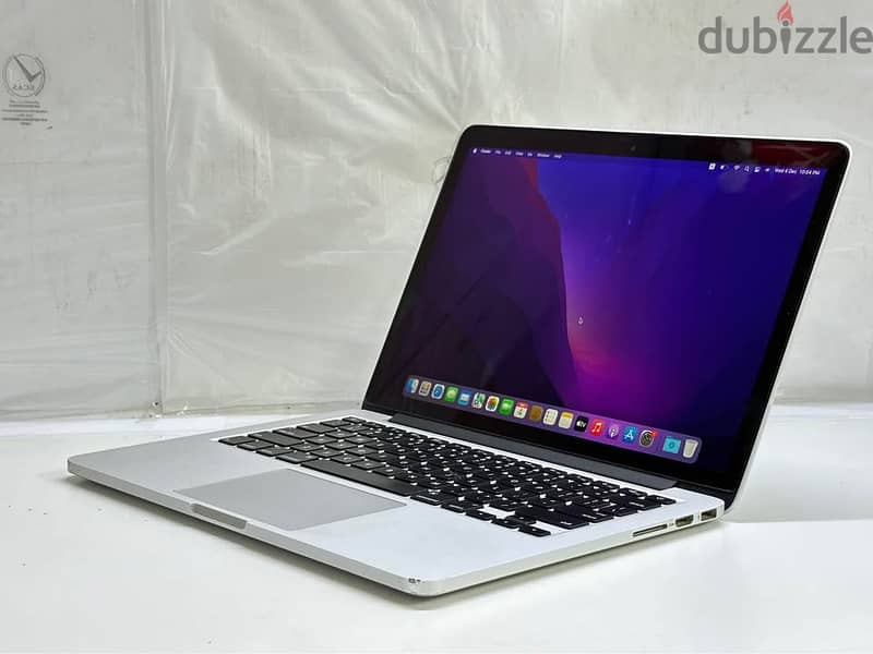 Apple MacBook Pro 2019 m1 15 inch 16 gb ram and 512 ssd. 5