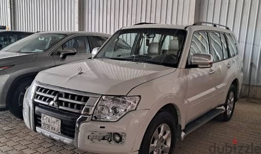 Mitsubishi Pajero 2016