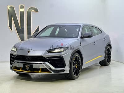 Lamborghini Urus Graphite Capsule 2022