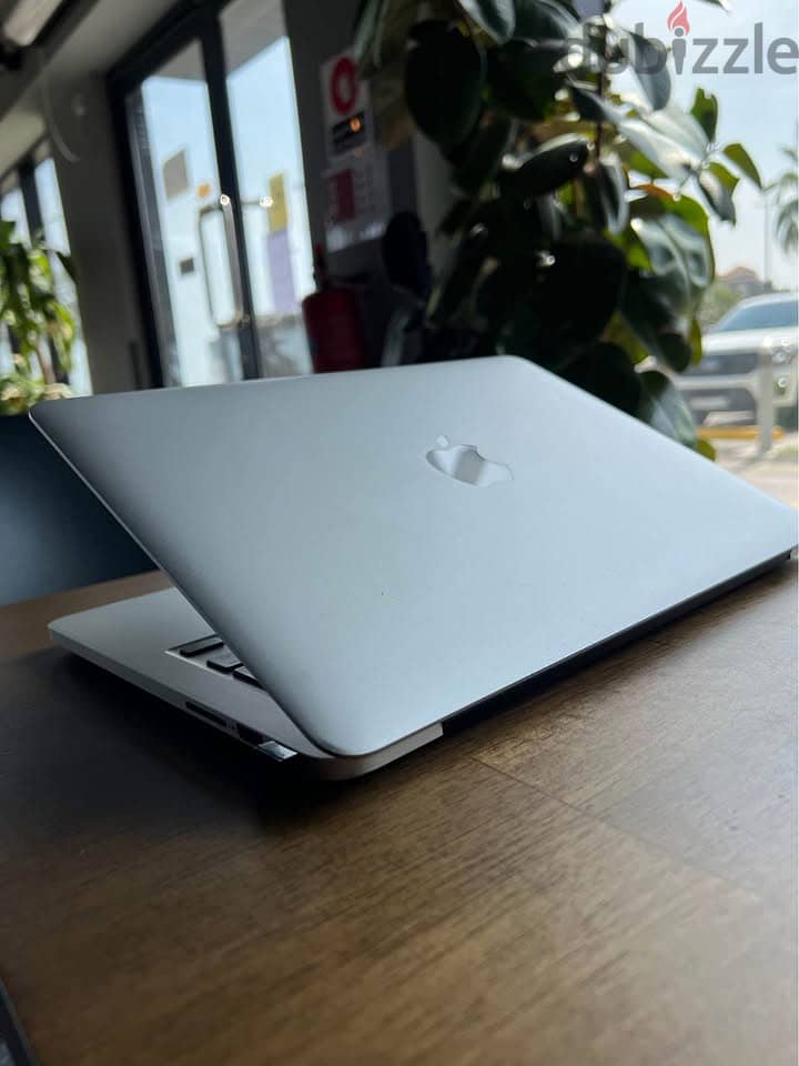 MACKBOOK PRO  with Retina display (2013-2014) 9