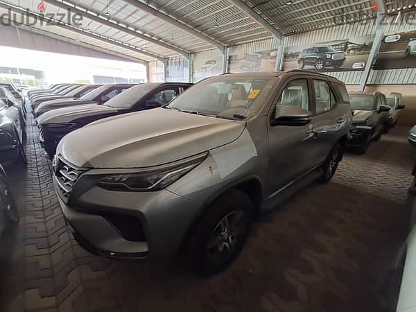 Toyota Fortuner 2025 0