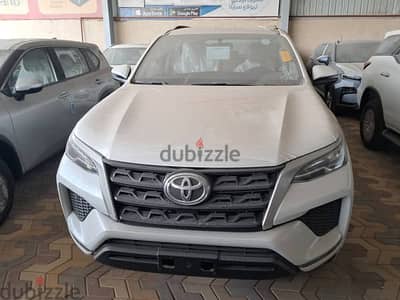 Toyota Fortuner GX 2025