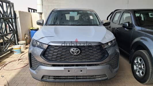 Toyota Innova 2024