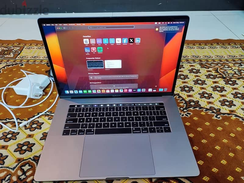 Sell Offer * Apple MacBook Pro m1 14 inch 16 gb ram and 512 ssd with f 7