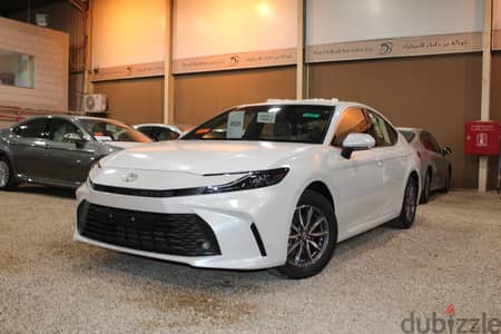 Toyota Camry 2025 TITANIUM