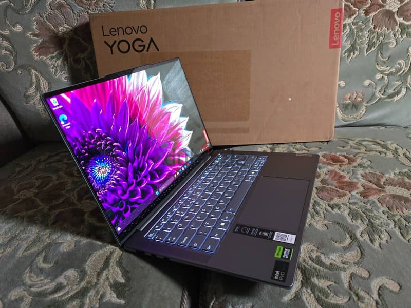 NEW Lenovo Yoga Pro -Intel Core i7- 11Gen- Ram ; 32GB-SSD ;1TB Wit 2