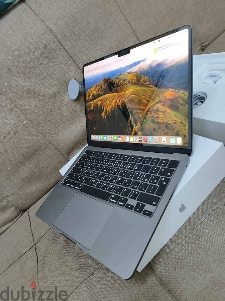 Apple MacBook Pro 2019 m1 15 inch 16 gb ram and 512 ssd. 4