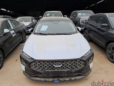 Ford Taurus Titanium 2025