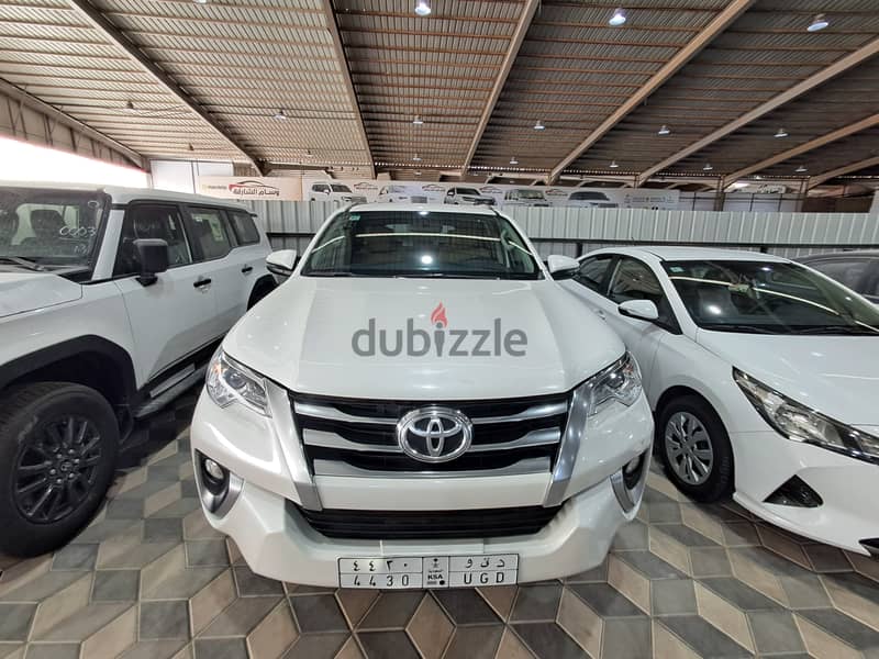 Toyota Fortuner 2020 0