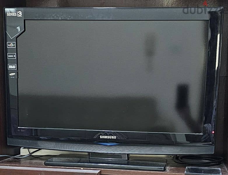 Samsung series 3 28 inch TV available for sale 1