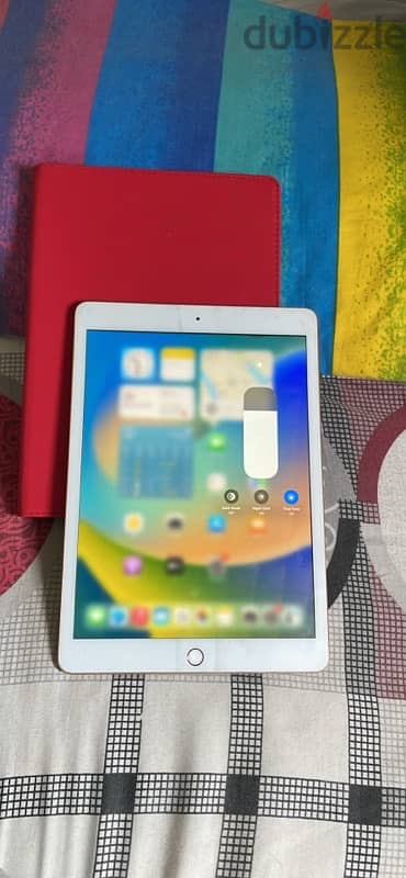 iPad 7 generation GB 32 all original only finger not working only