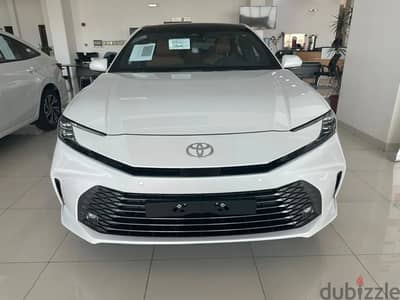 Toyota Camry Grand 2025