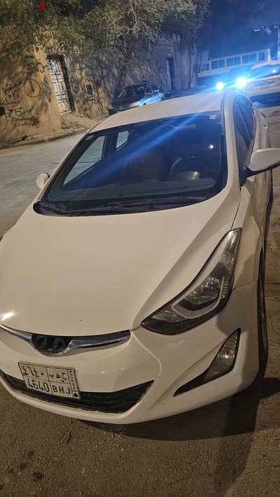 Hyundai Elantra 2016