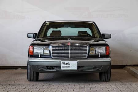 مرسيدس 560 SEL موديل 1987