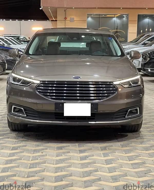 Ford Taurus 2022 0