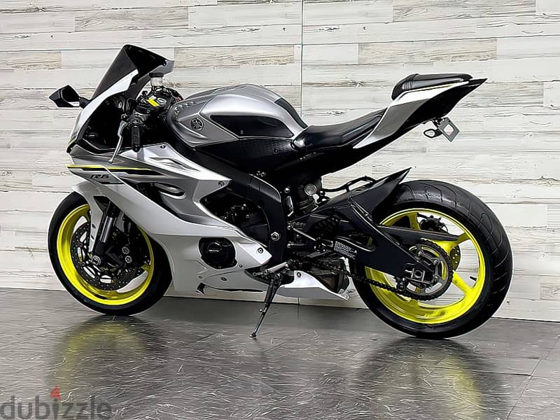 2017 Yamaha R6 (+971561943867) 0