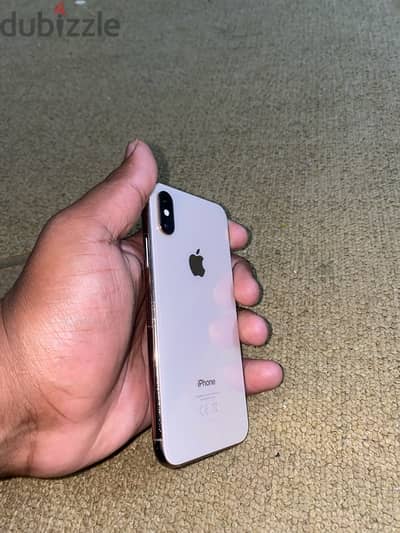 iPhone  xs gold color