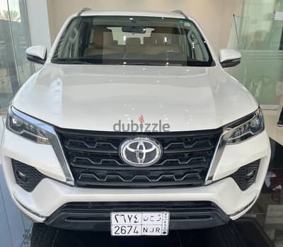 Toyota Fortuner 2022 VX1