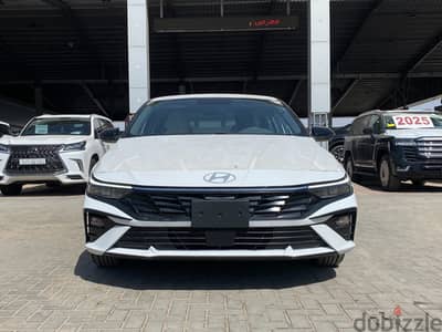 Hyundai Elantra smart 2025