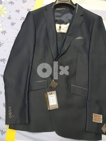 mens suit 0