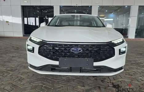 Ford Taurus trend 2025