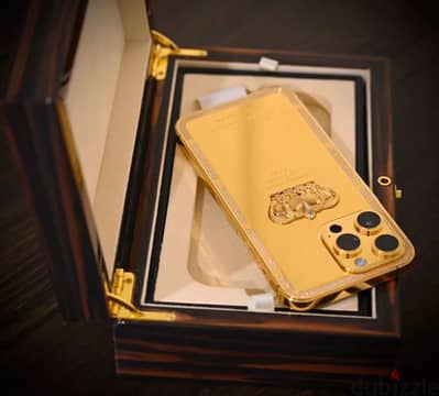 iPhone 14 Pro Limited Gold Edition