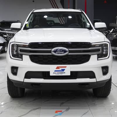 Ford Everest XLS 2024