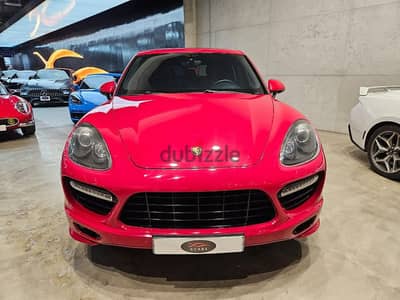 Porsche Cayenne GTS 2013