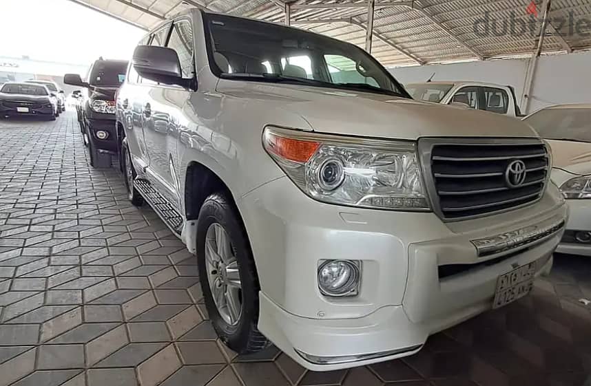 Toyota Land Cruiser 2013 0