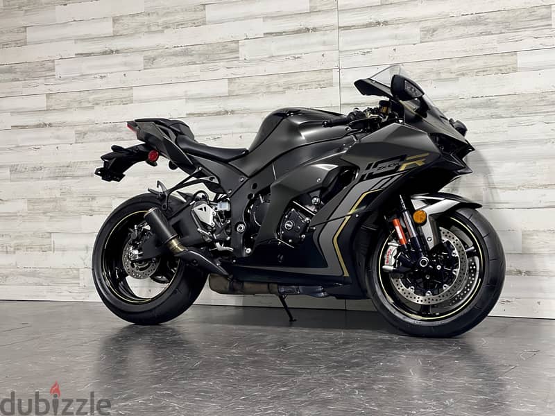 2023 Kawasaki Ninja ZX-10R (+97466574363) 1