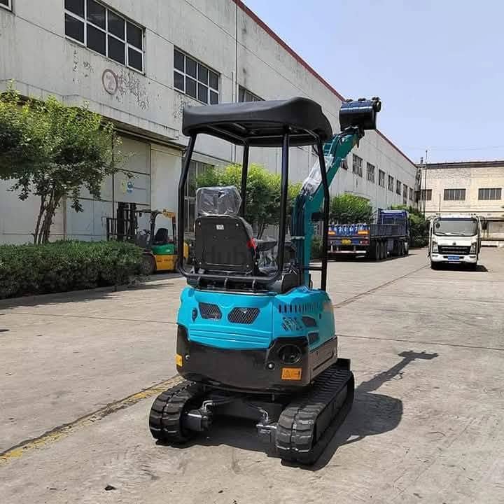 AGT KU-18E 1.8 Ton Mini Excavator 2