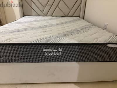 Medical Mattress Brand New مرتبه طبيه من شركه المراتب العالميه