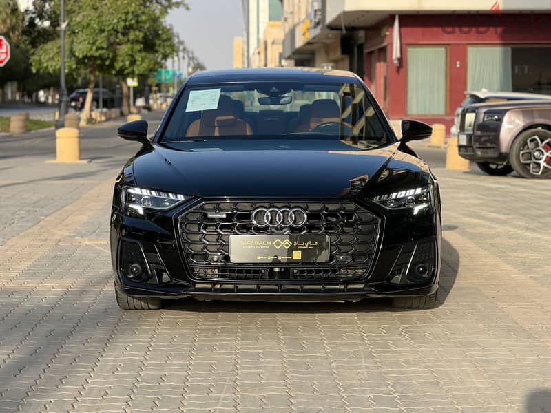 Audi A8L 2022 0