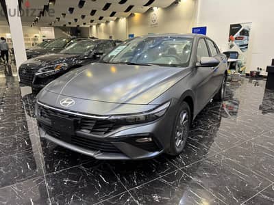 Hyundai Elantra Smart 2025