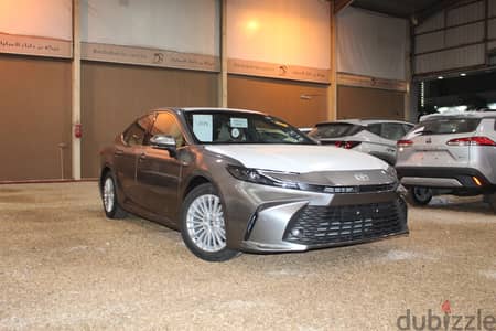 Toyota Camry H E PLUS 2025