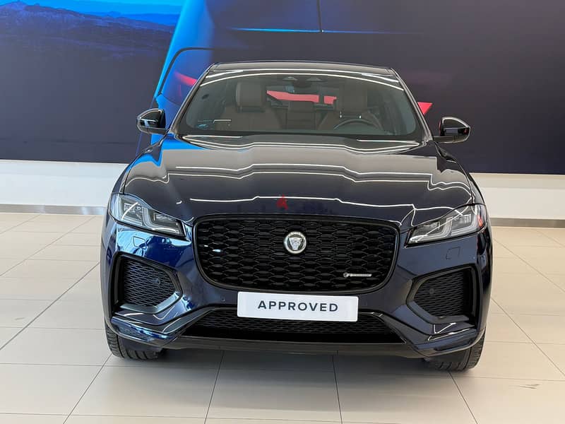 Jaguar F-PACE 2.0 AWD R-Dynamic SE 2024 0