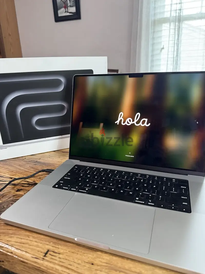 Macbook Pro 16 M4 Max 48GB RAM 1TB SSD EMI PLAN WhatsApp +16266453424