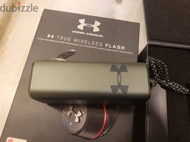 JBL Under Armour True Wireless Flash Sport Ear Buds 3