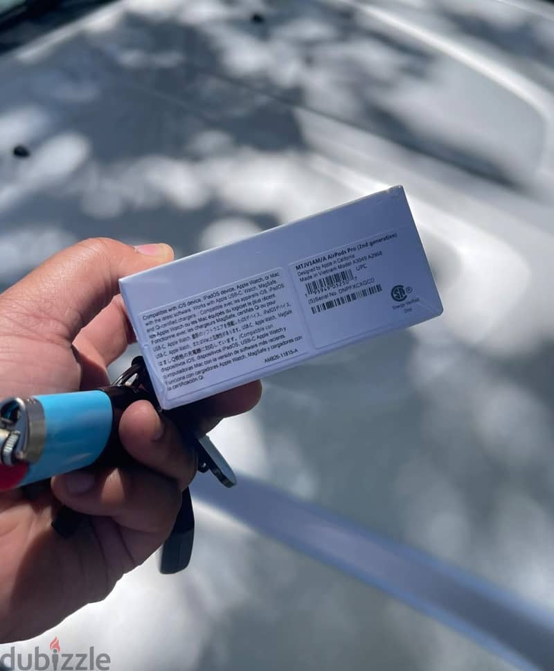Apple iPhone AirPod pro series 5 44mm. . 2
