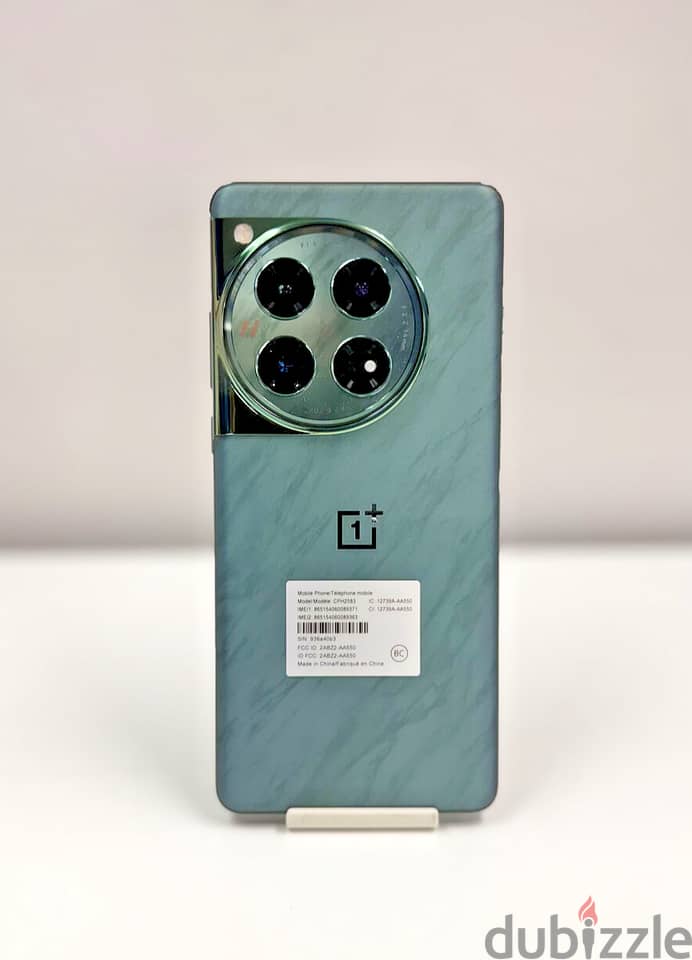 One + 12 5G 512GB , 16GB RAM 1