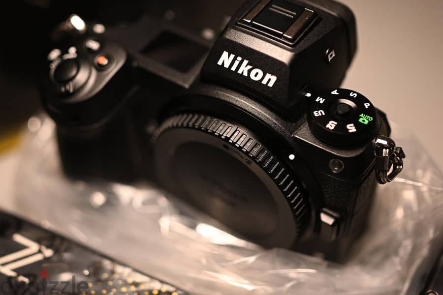 Nikon - Z 7 II 4k Mirrorless NIKKOR Z 24-70mm f/4 Lens 1